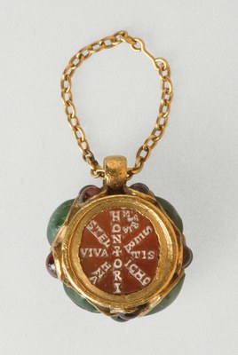Dynastic Jewels: A Late Antique Rhetoric of Treasure and Adornment