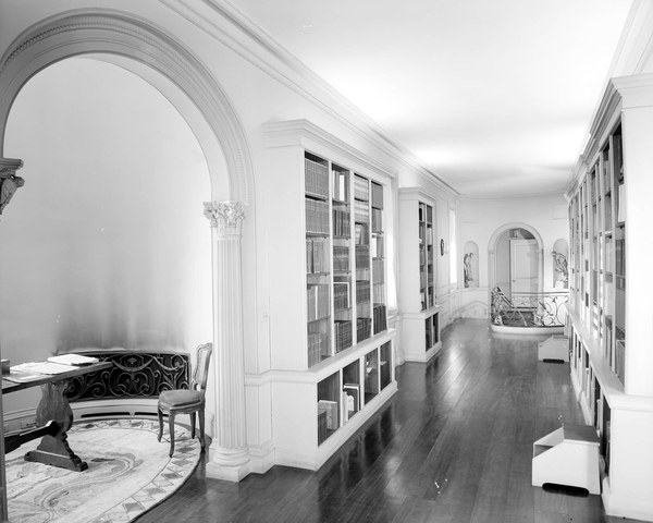 Then and Now: Libraries at Dumbarton Oaks