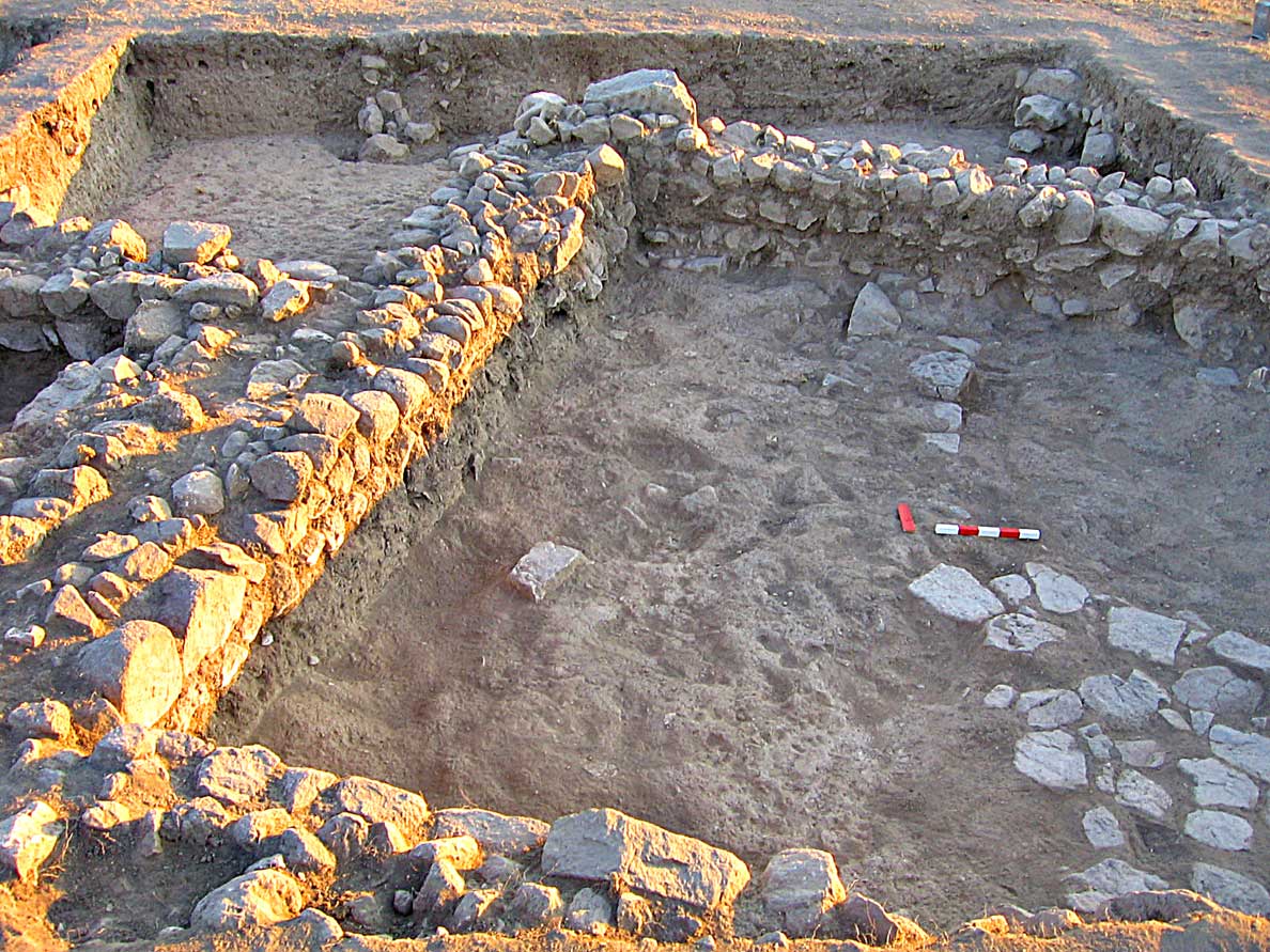 Fig. 3: Photograph of the “new” trench (940.980) (Steadman 2005–2006)
