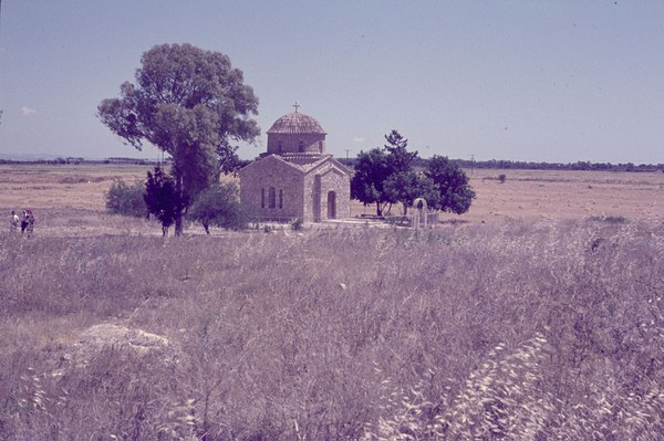 R.B.C. Huygens photographs of Byzantine architecture in the Mediterranean, before 1997