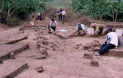 Fig. 2: Excavations at López Viejo.