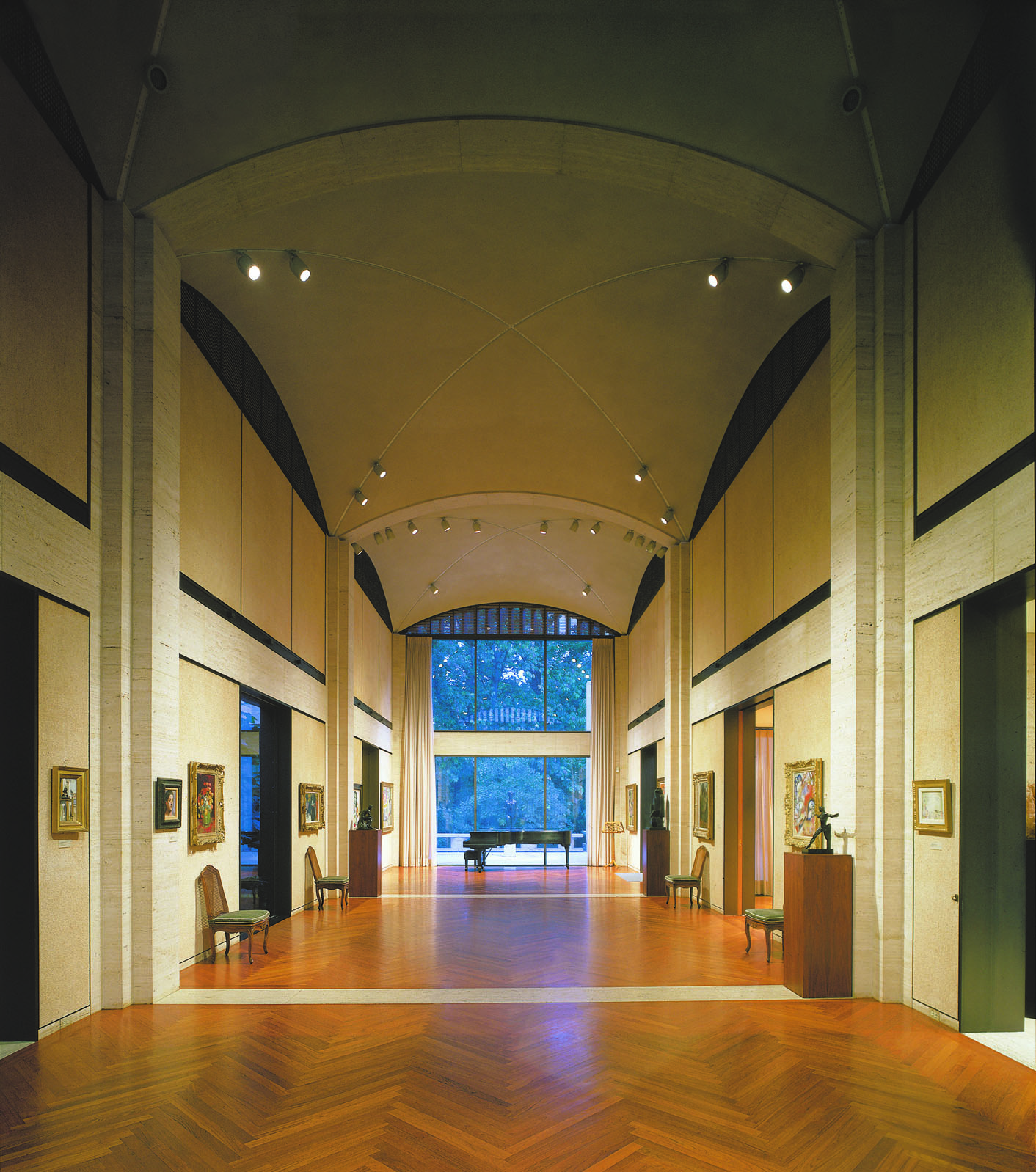 The Great Hall of the Kreeger Museum. Photograph by Robert Lautman, 2004, courtesy of the Kreeger Museum.