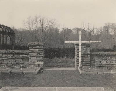 Gate opening north side of flower garden, before construction of gates, 1930–1938