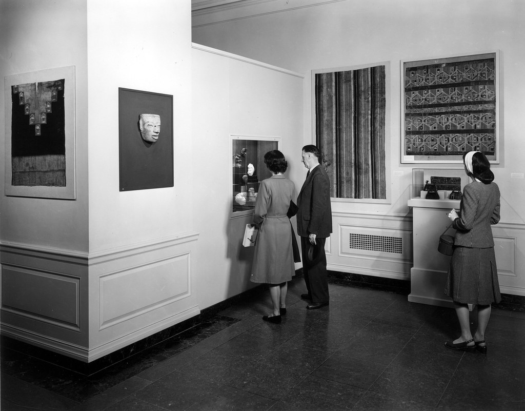 Figure 2. “Indigenous Art of the Americas” Exhibition at the National Gallery of Art, Washington, D.C., 1947–1962. (PC.B.NG.040)