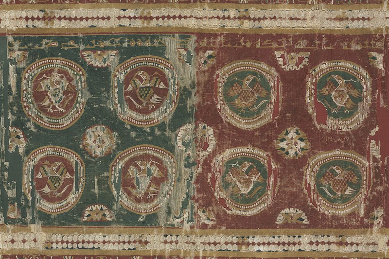 A Taste for Textiles: Designing Umayyad and ʿAbbāsid Interiors