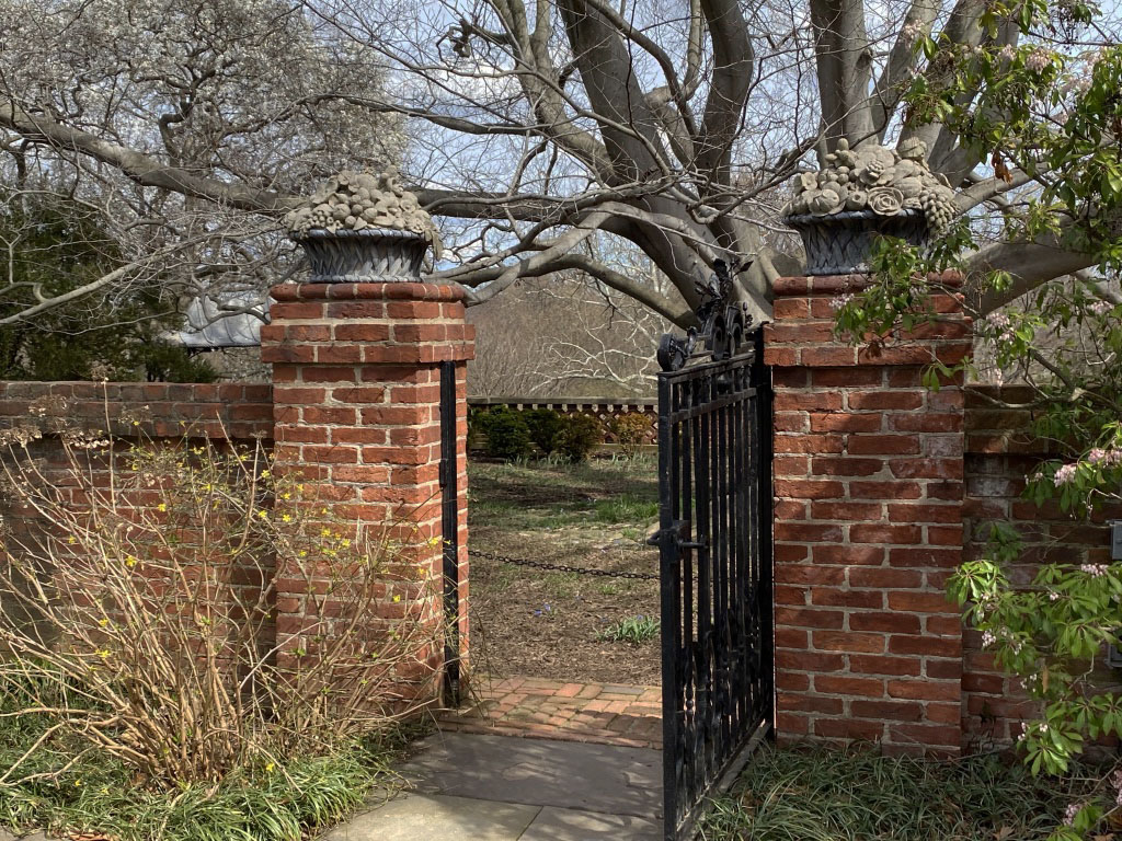 Gate from Green Garden to Beech Terrace