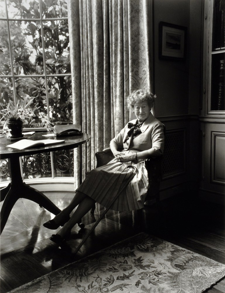 Figure 41. Evelyn Hofer, Mildred Bliss in Her Library, Washington, 1965, gelatin silver print photograph, 1965. (HC.PH.2009.01)